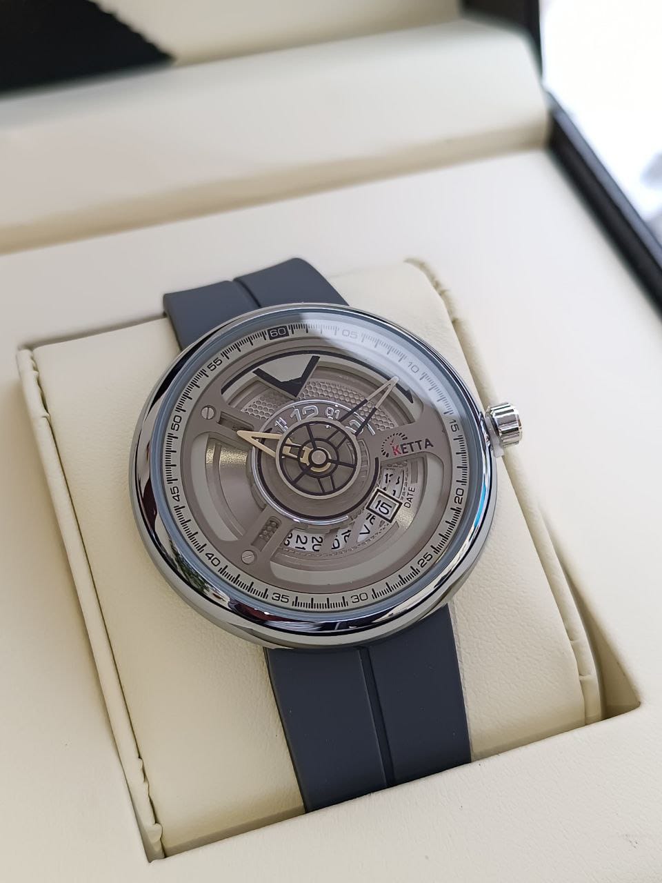 Ketta Watch